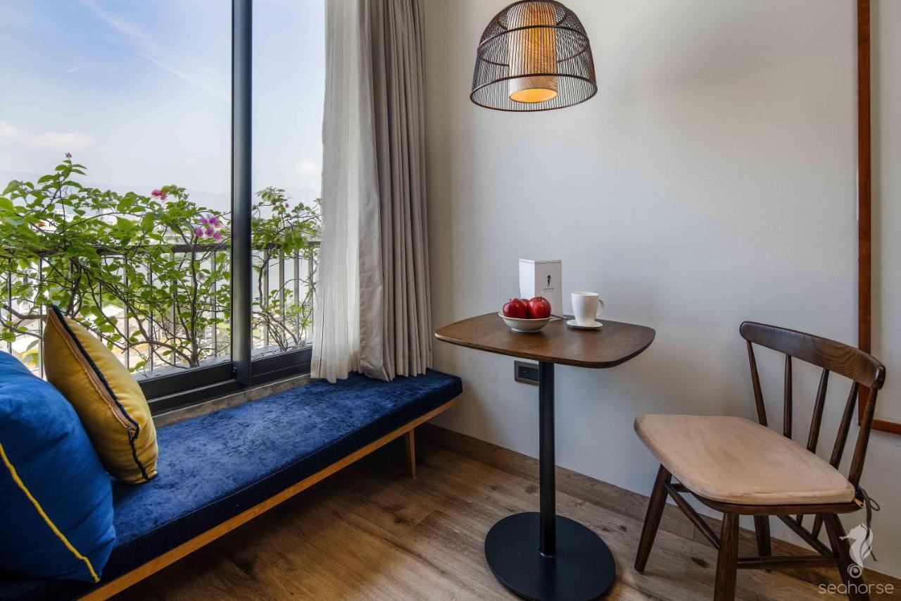 Hostel Seahorse Market By Haviland