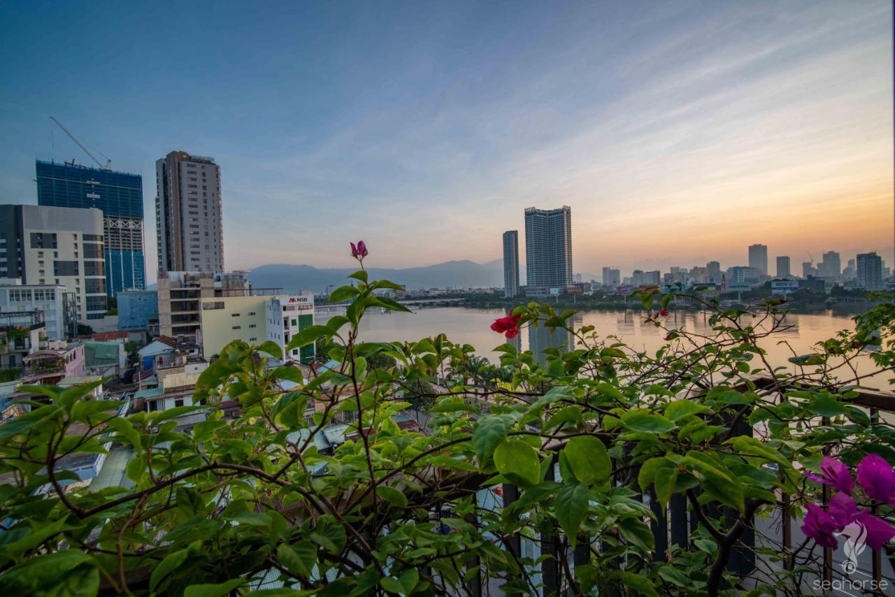 Seahorse Market By Haviland * Da Nang
