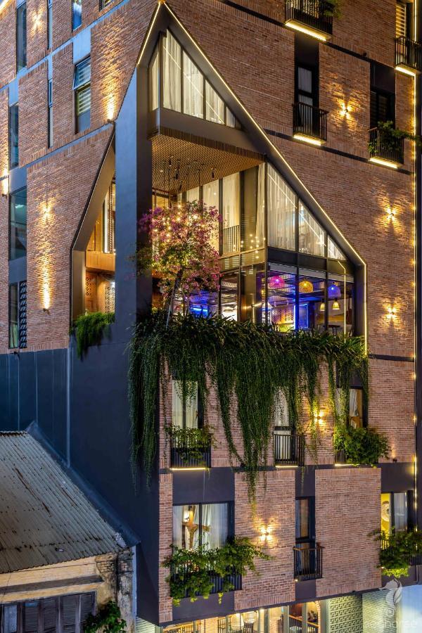 Hostel Seahorse Market By Haviland *