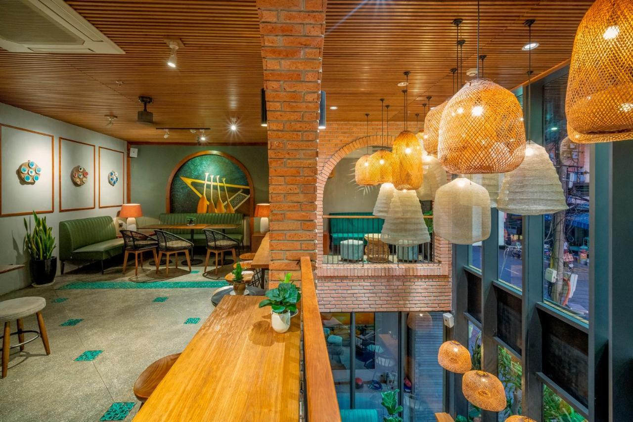 Seahorse Market By Haviland Hostel